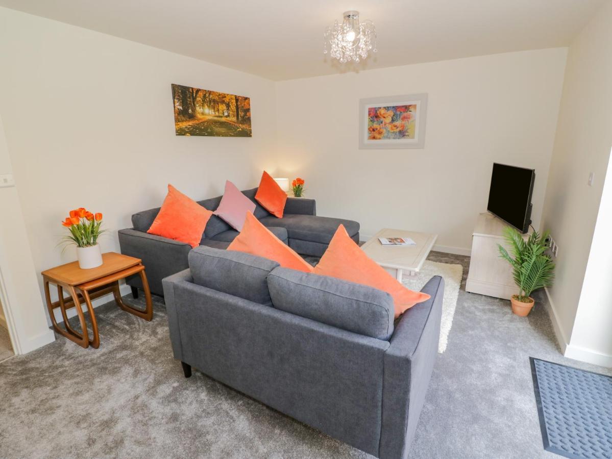 23 Moat House Close 考文垂 外观 照片